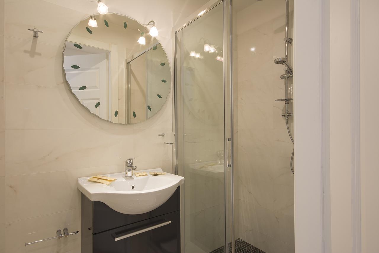 Alinari Apartment Florens Exteriör bild